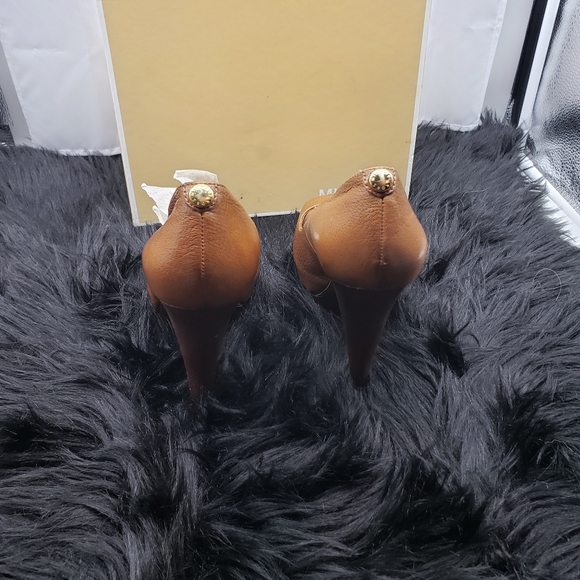 Michael Kors Leather Platform Heels - Picture 3 of 6
